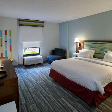 Hampton Inn Fayetteville Exterior photo